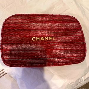 Chanel cosmetic case! 2022 holiday set limited edition.